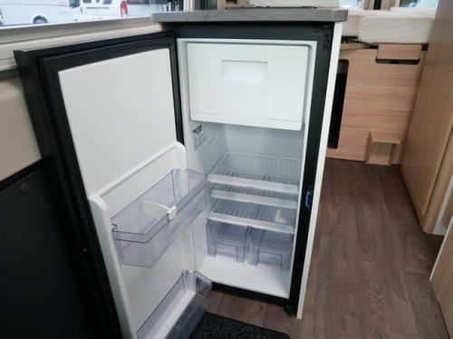 Sunlight Cliff 640, 6.40 Meter Van conversion, Single beds photo: 13