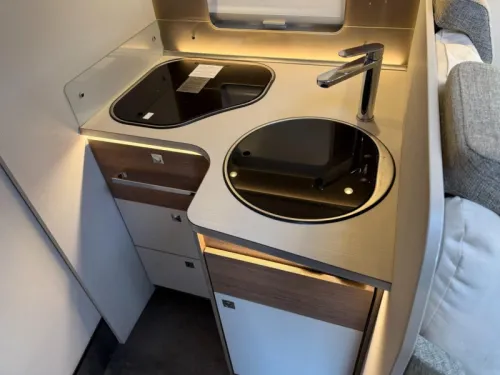 Dethleffs Trend 7057 I EB | AUT9 | Dachklimaanlage Foto: 8