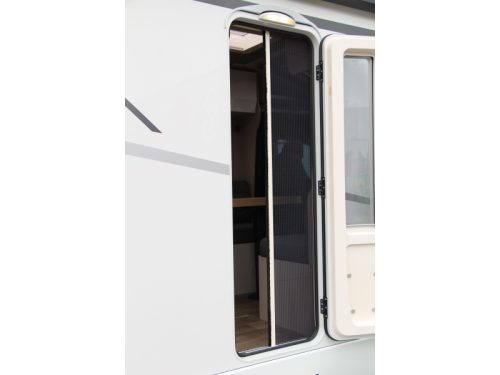 Hymer Tramp 685 S Face2Face - Single beds  photo: 12