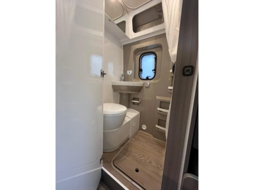 Hobby Vantana Ontour Edition 65 ET Demo opruimdeal  foto: 15