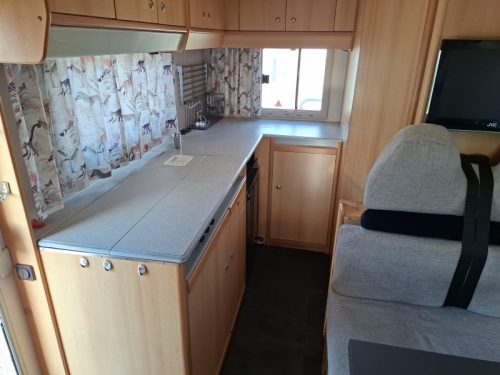 Knaus Traveller 575 kompakter ger&auml;umiger 6p Wohnmobil  Foto: 5
