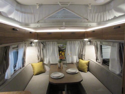 Eriba Touring 420 Foto: 2