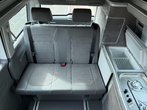 Volkswagen T6.1 California Ocean 2023 65,000KM 4X4 204HP photo: 4
