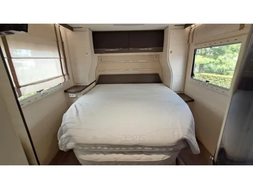 Chausson Titanium 718 XLB Queensbed / Solarpanel / Foto: 10
