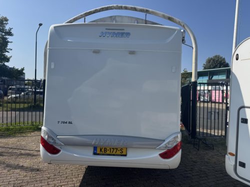 Hymer T 704 SL single beds levelling system photo: 26