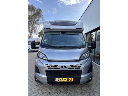 Adria Matrix Plus 670 DL Automaat + Hefbed  foto: 1