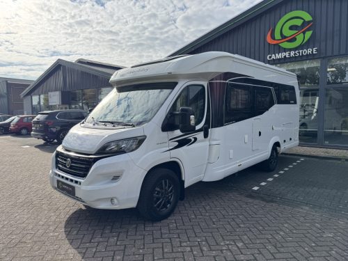 Hobby  Optima de Luxe T70 E Foto: 2