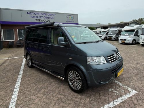 Volkswagen California 2.5 TDI Foto: 0