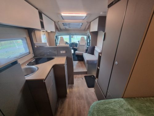 LMC Tourer 630 T 165hp  photo: 15