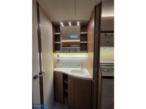 Fendt Tendenza 495 SF * Roof air conditioning * Awning* 1st owner photo: 14