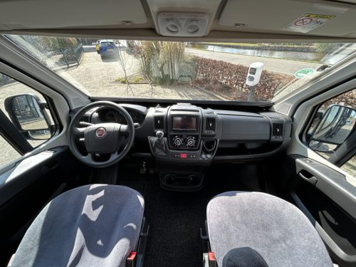 Forster V 636 EB Van conversion automatic transmission photo: 8