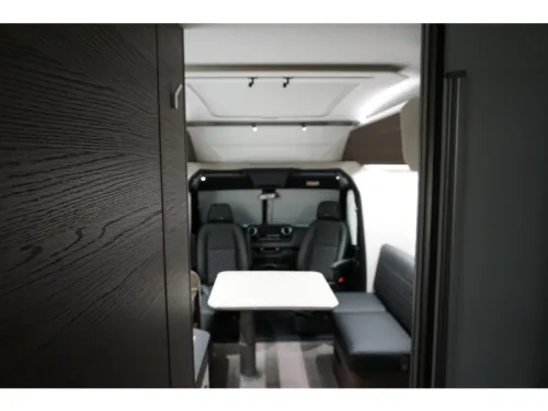 Adria Coral MB Supreme 670 DL Foto: 20