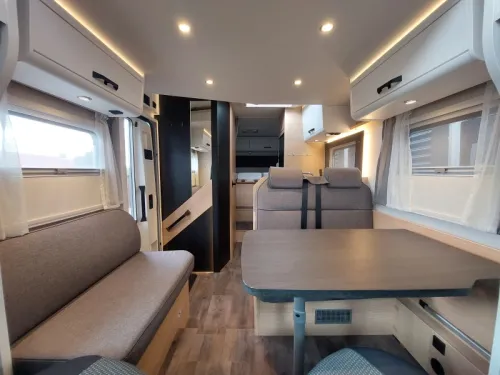 Sunlight T 67 S Automatic / Single beds  photo: 6