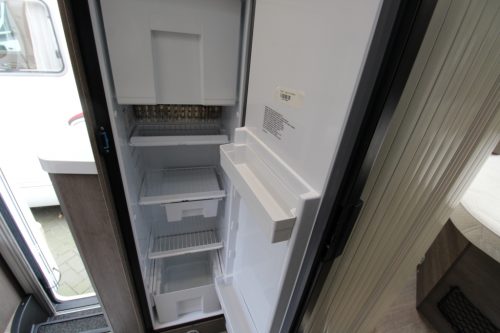Mobilvetta K silver 54*Queensbed+hefbed* photo: 5