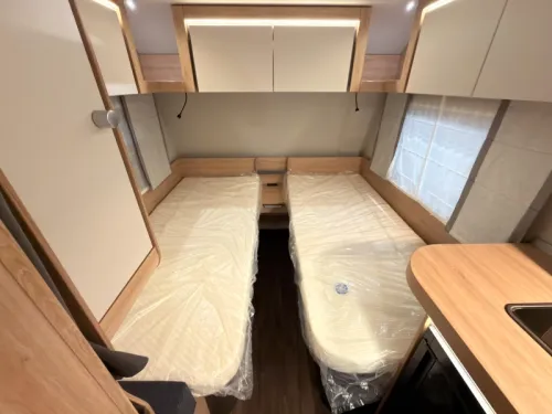 Knaus Sport 500 EU 1800 + Single Beds photo: 10