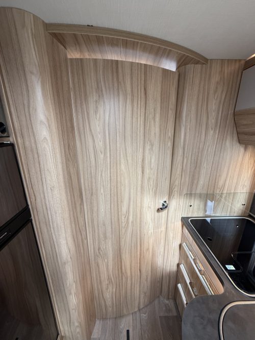 Hymer Exsis-i 678 foto: 22