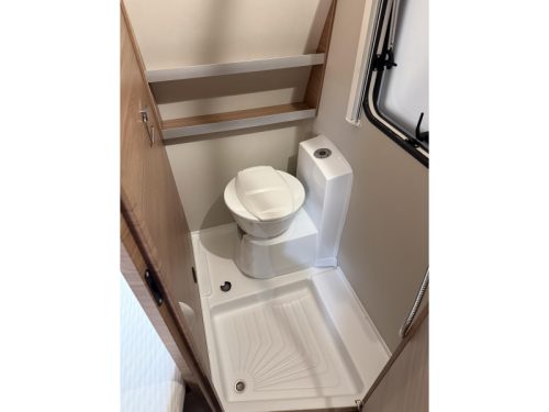 Knaus Sport 450 FU FRANSBED MOVER LUIFEL  foto: 13