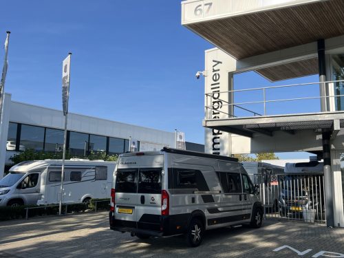 Adria Twin 640 SLB Supreme AUTOMATIC 150HP TOW HITCH photo: 3