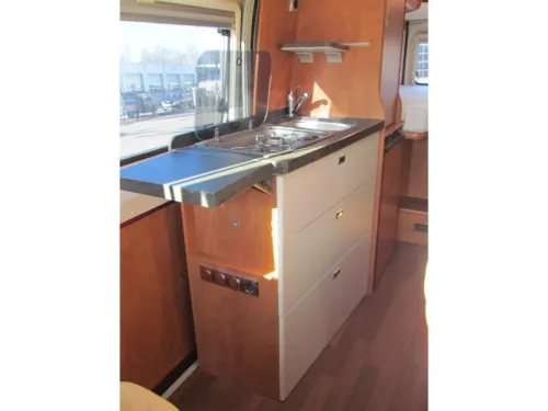 Malibu Van Comfort 640 Single beds photo: 4