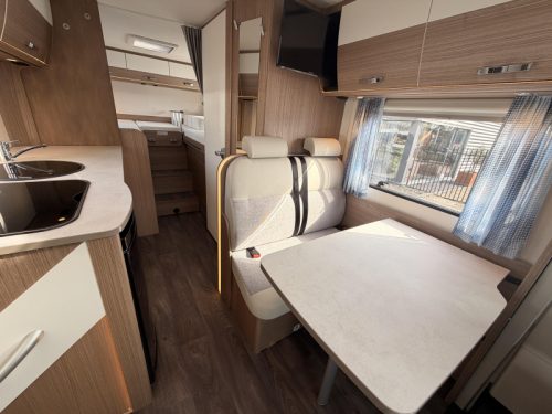Carado T 337 Lengtebedden Fiat TV  foto: 5