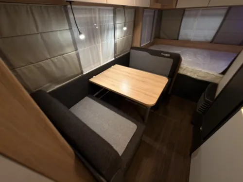 Knaus Sport Platinum 500 QDK Platinum+Boden+1800KG Foto: 10