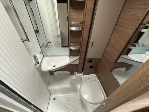 Knaus L!ve Ti 650 MEG 160PK-AUTOMATIC-698CM photo: 15