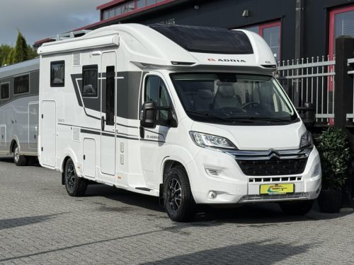 Adria Coral Axess 600 SL 7 Meter L&auml;ngsbetten Foto: 4