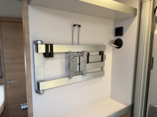 Knaus SUDWIND 450 FU 60 YEARS Campovollo grey photo: 15