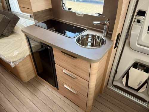 Knaus Sudwind Black Selection 460 EU Summer Air Conditioning Special Offer! photo: 19