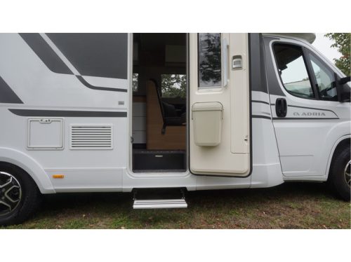 Adria MATRIX 670SC PLUS AUTOMAAT 141 ch Panneau solaire. Porte-v&eacute;los &eacute;lectrique / Toit relevable 023 photo : 15