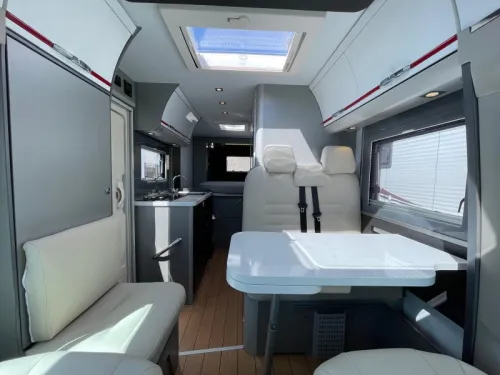 Adria Elios Adria Elios XCS Queensbed photo: 8
