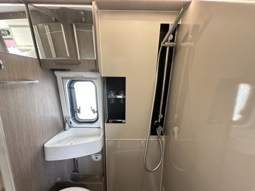 CHALLENGER V217 PREMIUM photo: 11