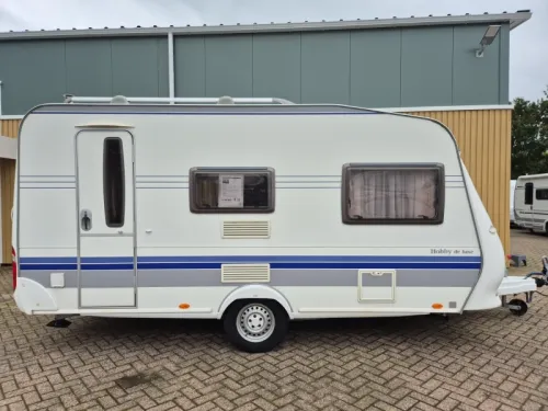 Hobby De luxe Easy 440 SB Foto: 2