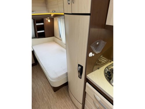 Hobby Prestige 495 UL 2 BETTEN RANGIERHILFE VORZELT  Foto: 13