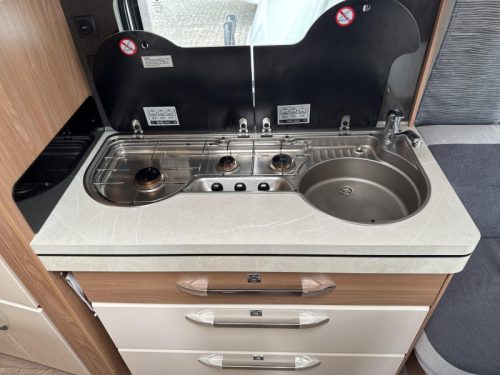 Hobby Excellent 560 WFU Luifel/Mover/Fietsdrager  foto: 6