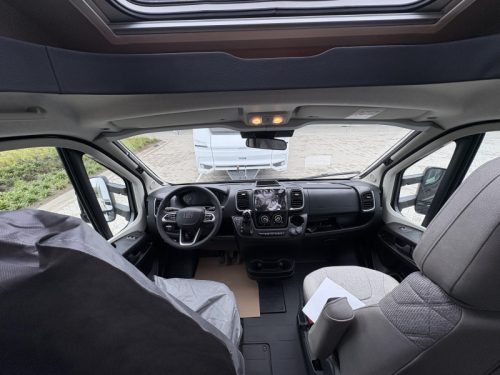 Knaus L!ve Ti Platinum 650 MEG Automaat / Fietsendrager  foto: 2