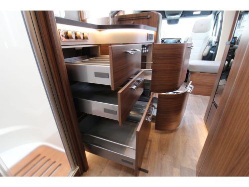 Hymer BMC-T 680 Single beds - Lvl sys  photo: 22