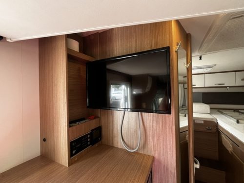 Carado T 338 Teilintegriert | Automatik | 2x Klimaanlage | Markise | R&uuml;ckfahrkamera Foto: 15