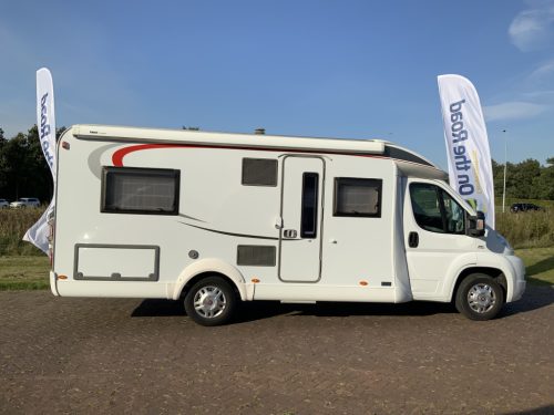 B&uacute;rstner Nexxo 660 2.3 MultiJet 130HP, Semi-integrated, French bed, Motor-air conditioning,, etc. Year of manufacture 2010 Camper Centrum On the Road at the Noorderringweg 4 in Marum. photo: 16