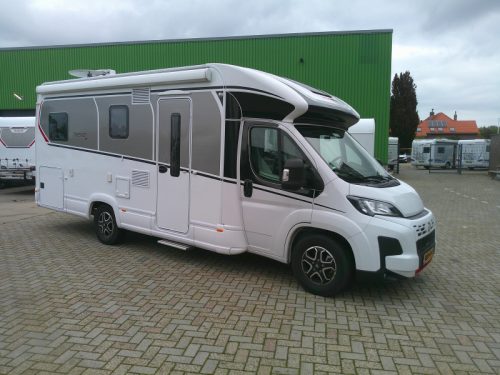 Dethleffs Trend 7057 EBL face to face niedrige Betten Foto: 17