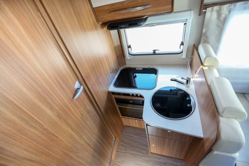 Carado (by Hymer) T447 Perfect 10 Edition photo: 1