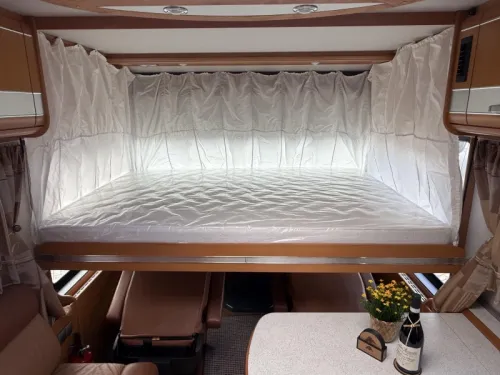 Phoenix Liner 8000 G Full options  photo: 9