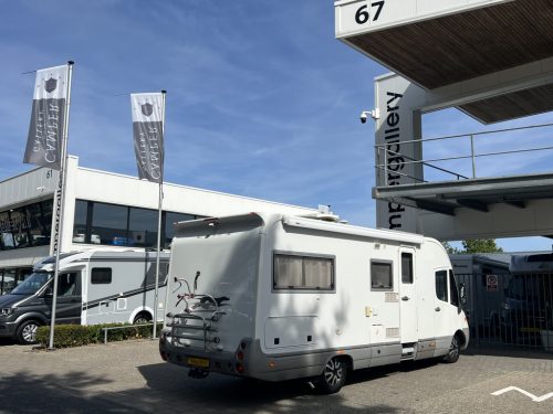 Laika Ecovip 715 SINGLE BEDS+POP-TOP ROOF MOTOR AIR CONDITIONING TOW HITCH photo: 20