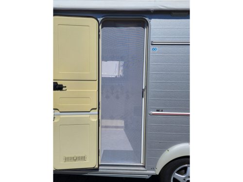 Kip Shuttle 41 EKL Mover-Awning-Bag awning photo: 16