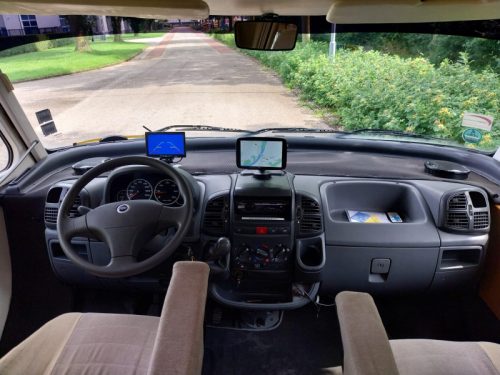 Hymer Eriba mit 44497 km und Dachklimaanlage Foto: 18