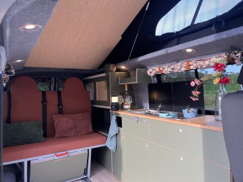 Volkswagen Van conversion 2018 AUTOMATIC 57xxxKM photo: 1