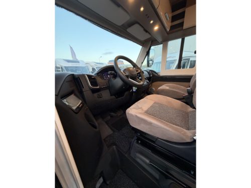 Carthago C1-Tourer I 141 KB-LE Lightweight Chassis photo : 6