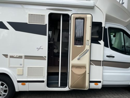 Chausson Cocoon 497 QUEENSBED + HEFBED AUTOMAAT AIRCO CAMERA Foto: 5