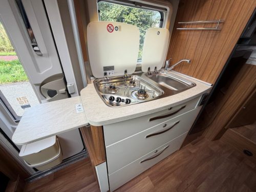 Hymer Exsis-T 578 EXP LEVELSYSTEEM Foto: 10