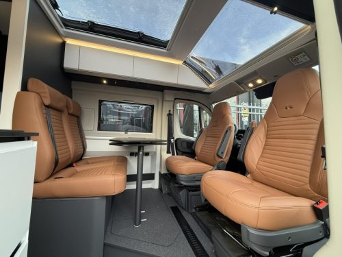 Adria Twin Supreme 640 SGX 180PK - Heavy chassis  Foto: 14
